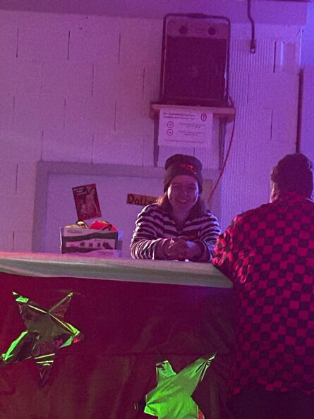 2c7b71d3-84f2-4173-aac9-beb7b9f88878-768x1024