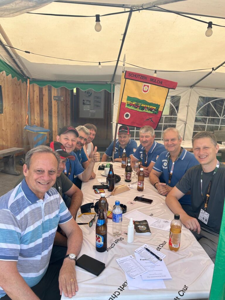 Erfolgreiches und erlebnisreiches Eidgenössisches Schützenfest der Mülchi-Schützen in Graubünden